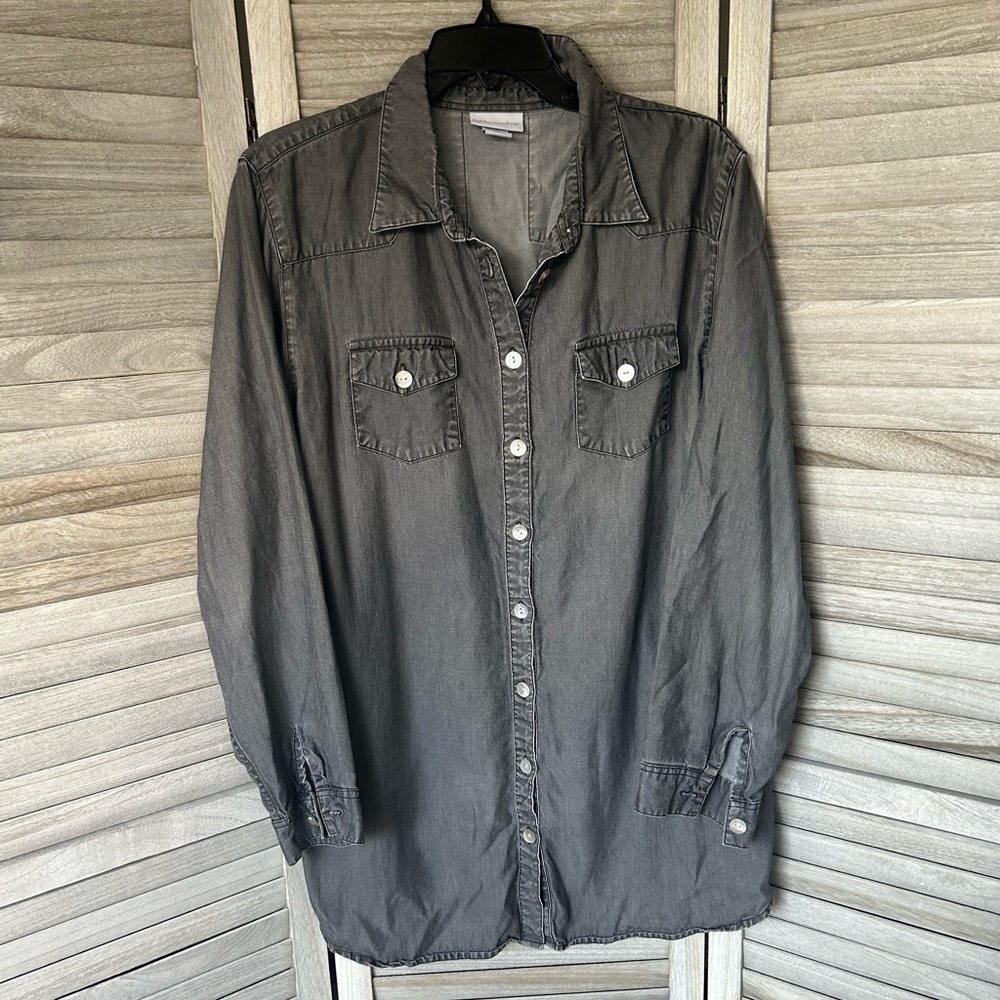 Soft Surroundings Charcoal Gray Button-Down Shirt